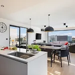 Vila Old Olive Iii