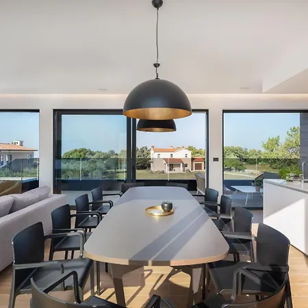 Villa Old Olive Iii *