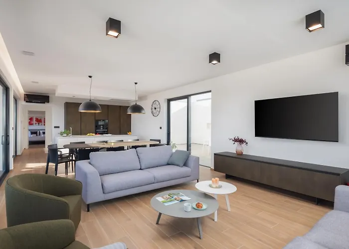 Villa Old Olive Iii *